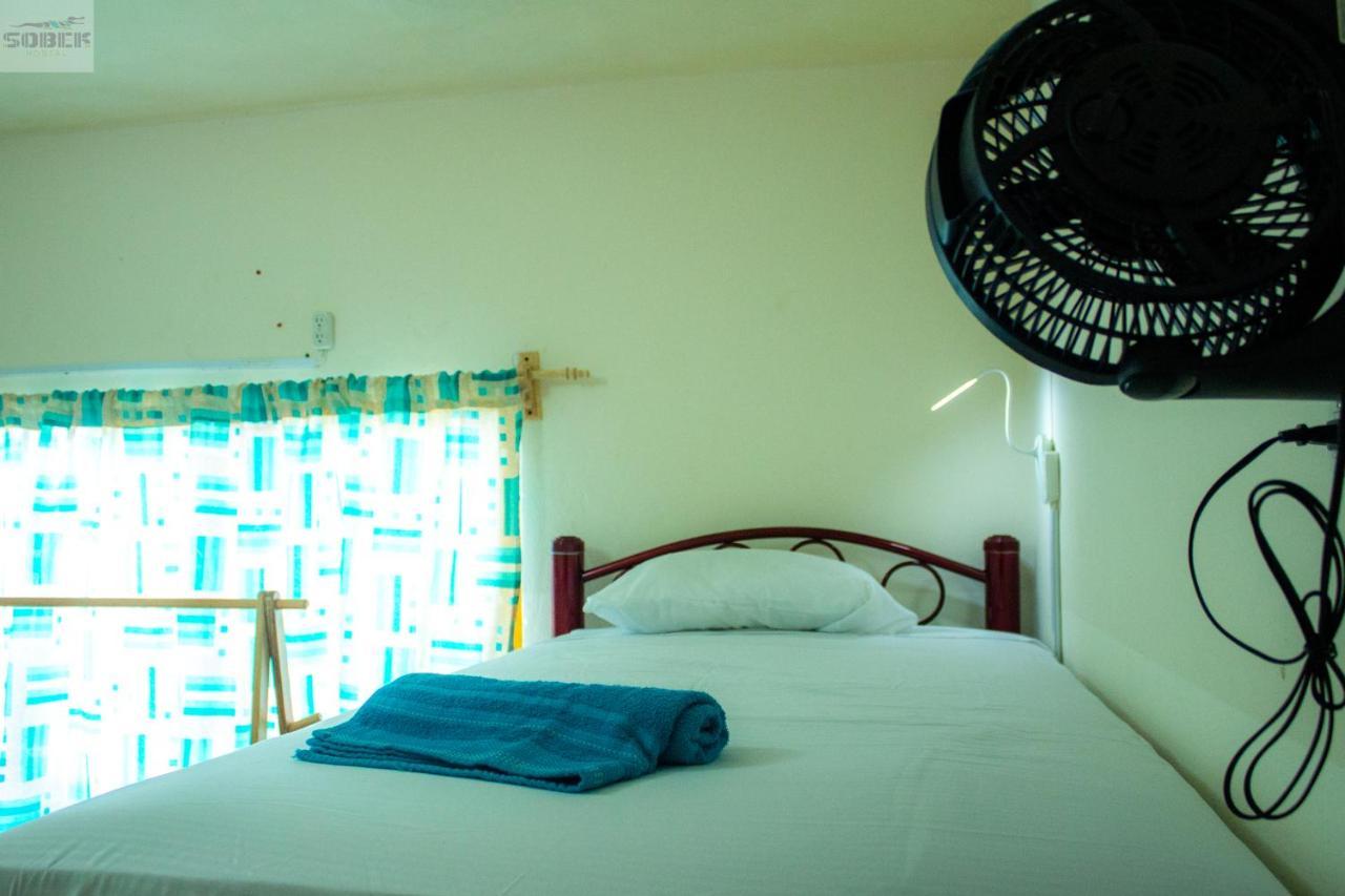 Casa Sobek Hotel Пуерто Ескондидо Екстериор снимка