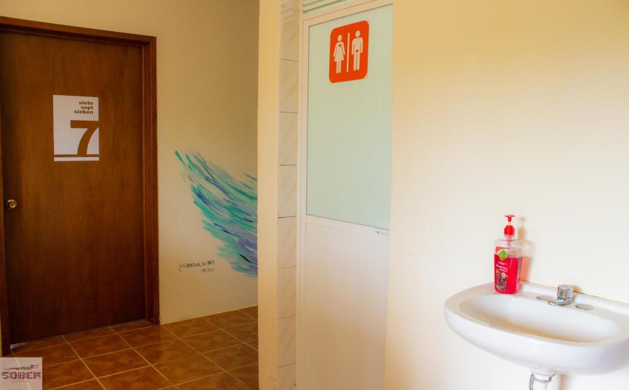 Casa Sobek Hotel Пуерто Ескондидо Екстериор снимка