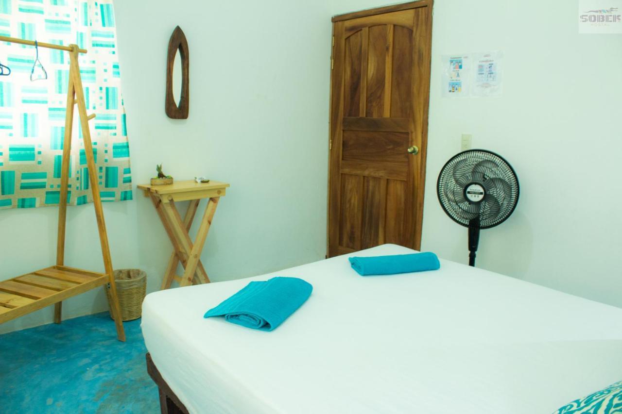Casa Sobek Hotel Пуерто Ескондидо Екстериор снимка